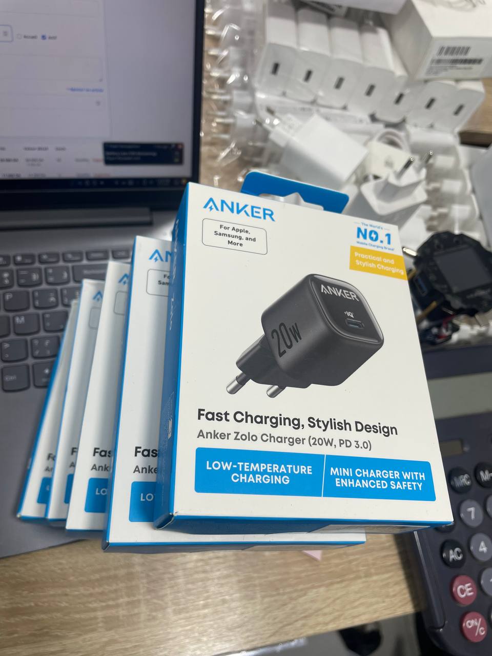 باك 5 قطع - شاحن Anker 20W PD Fast Charger الأصلي – أسود